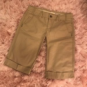 NWOT, DKNY Bermuda Shorts